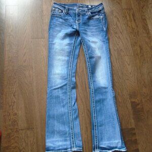 MISS ME EMBROIDERED MID-RISE BOOT LADIES COTTDENIM JEANS SIZE 28 WAIST INSEAM 34